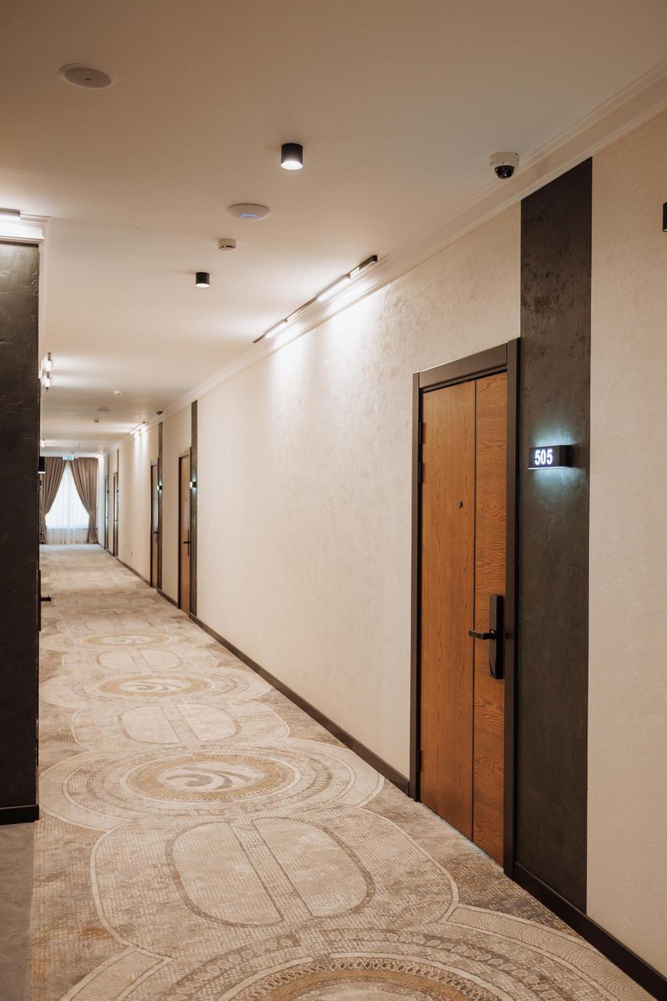 Aurum Garden Hotel Shymkent Exterior foto