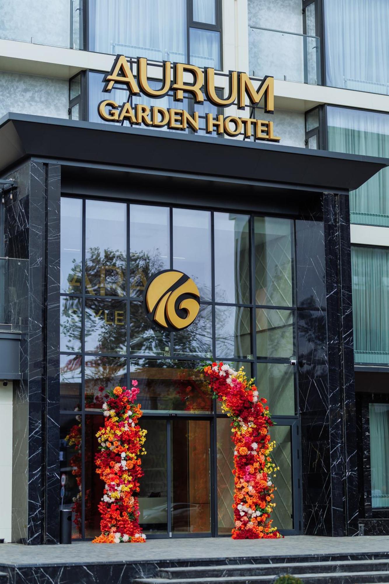 Aurum Garden Hotel Shymkent Exterior foto