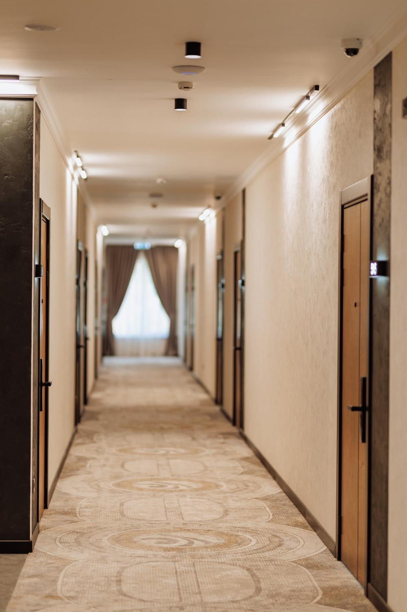 Aurum Garden Hotel Shymkent Exterior foto